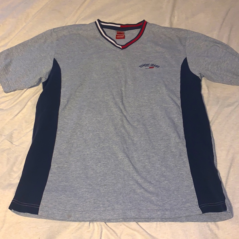 TOMMY TEE